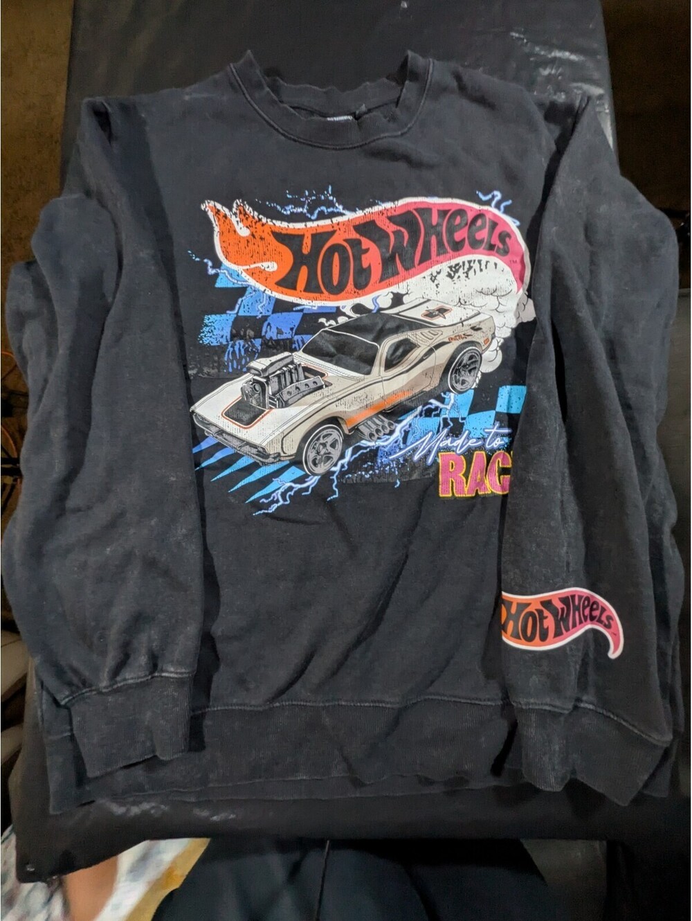 Hot Wheels Sweatshirt Mens XL Black Acid Wash Graphic Made to Race Pullover
